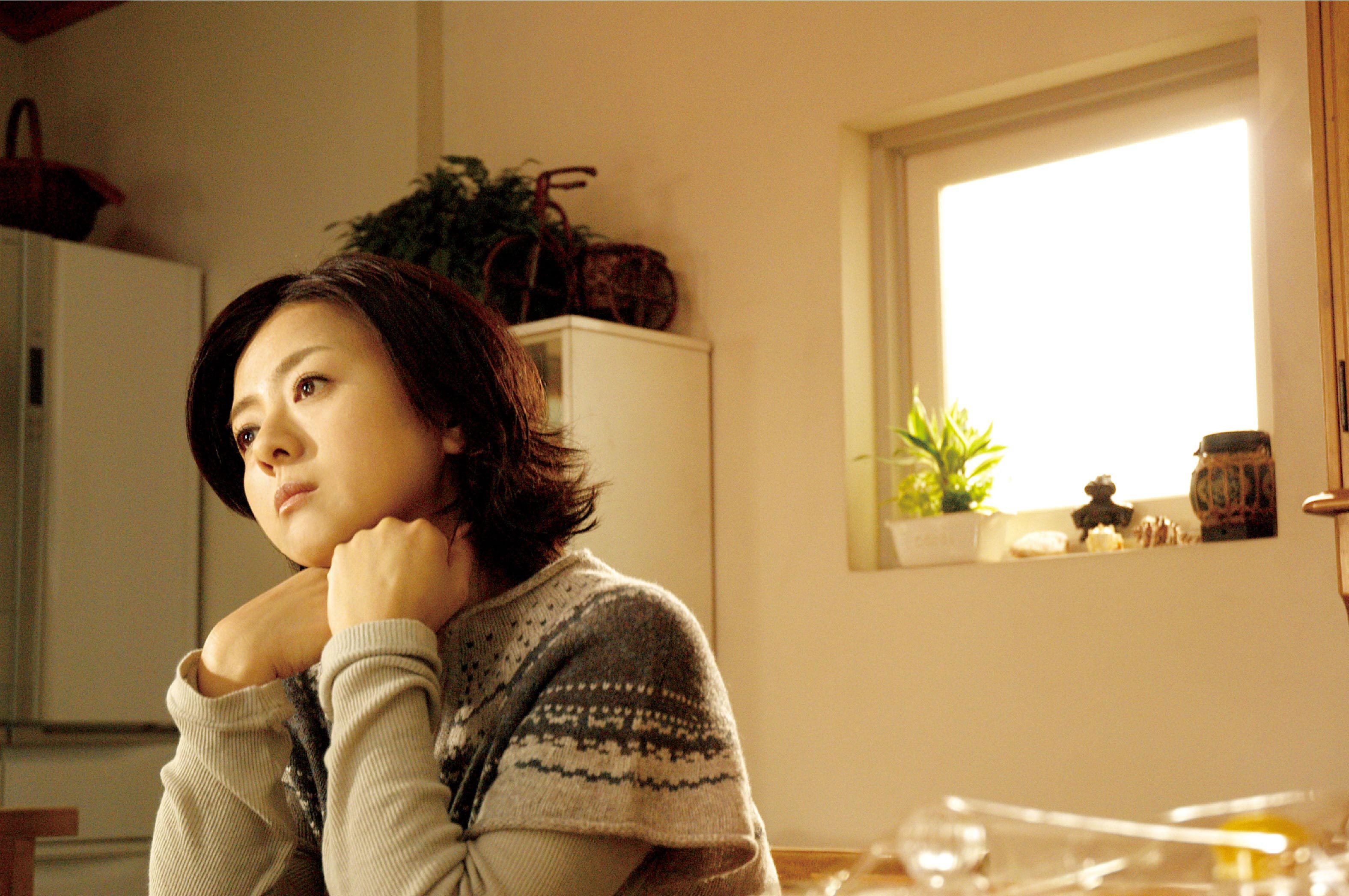 저는 처음 본 배우입니다. 아무리 봐도 동안이라고 밖에 할 수 없는 얼굴.. 굉장히 귀엽게 연기 합니다.